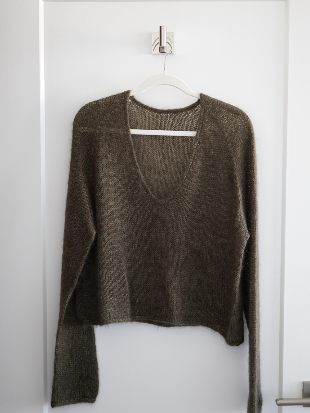 Handmade Cumulus Blouse in Isager Silk Mohair in Olive